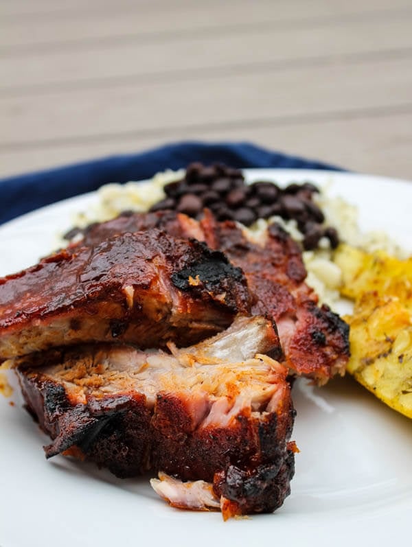 Slow-Cooker Memphis-Style Ribs