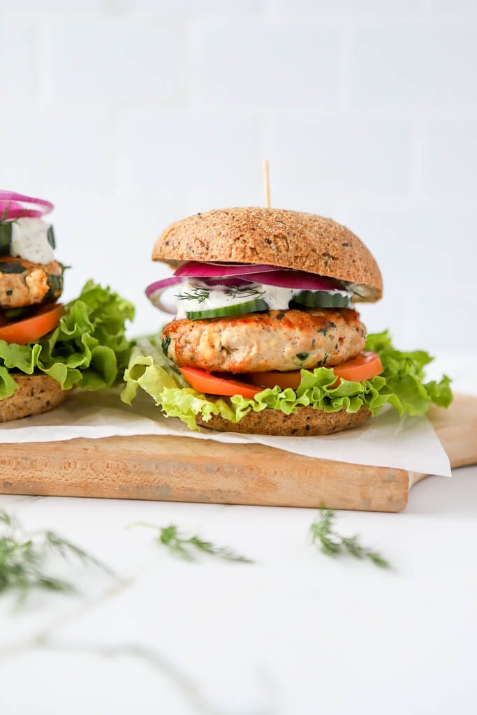 Juicy Air Fryer Turkey Burgers (Healthy & Easy)