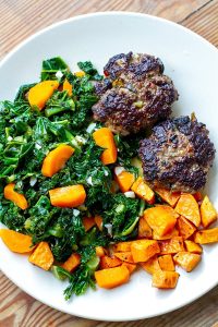 Burgers, Garlic Kale & Sweet Potatoes