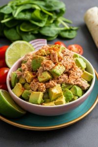 Avocado and Tuna Salad