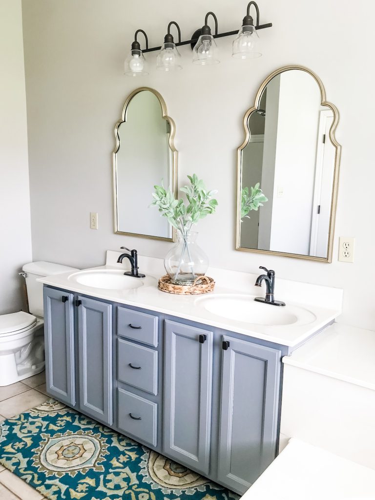 Paint the Vanity Instead of Replacing It